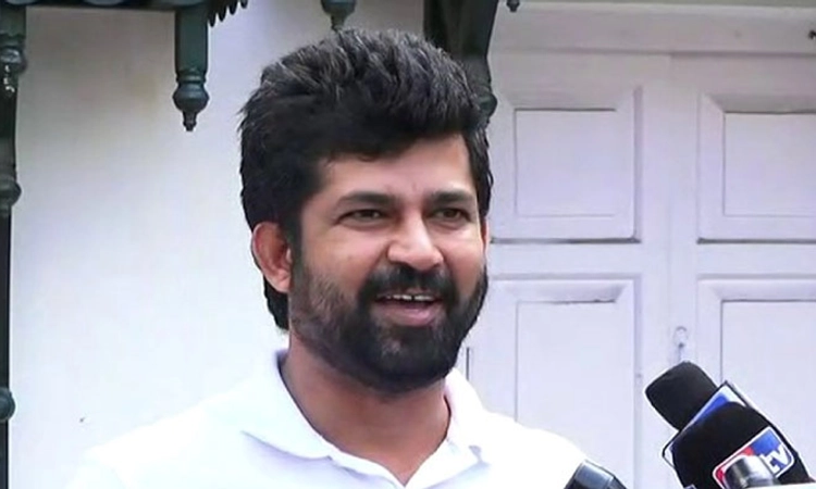 ಕಲ್ಲು ತೂರುವ ಮನಸ್ಥಿತಿ ಬಿಡಿ, ಇಲ್ಲದಿದ್ದರೆ ಬುಲ್ಡೋಜರ್ ಬರುತ್ತೆ: ಪ್ರತಾಪ್ ಸಿಂಹ ಎಚ್ಚರಿಕೆ