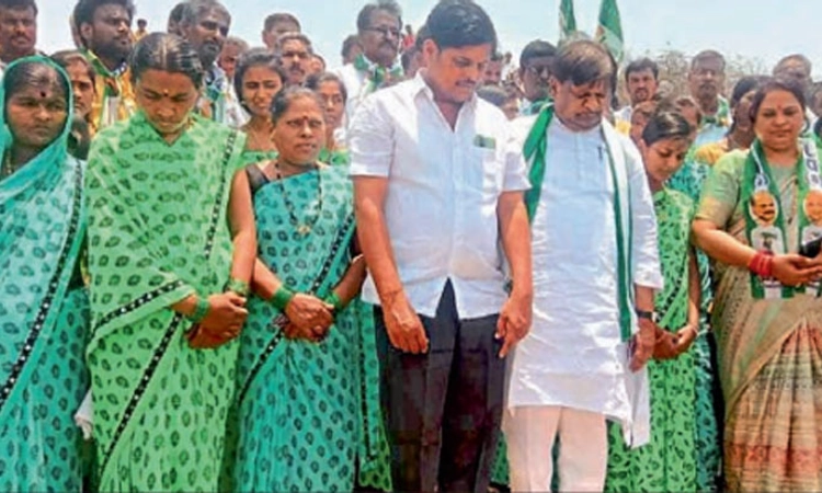ನೀರಾವರಿ ಯೋಜನೆ ಜಾರಿಗೆ ಯತ್ನ: ಹಿರೇಮಠ