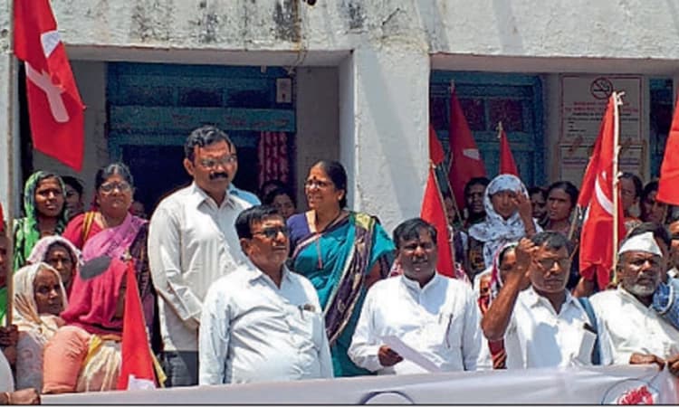 ಖಾತ್ರಿ ಕಾರ್ಮಿಕರಿಗೆ ಅನುಕೂಲ ಕಲ್ಪಿಸಲು ಒತ್ತಾಯ