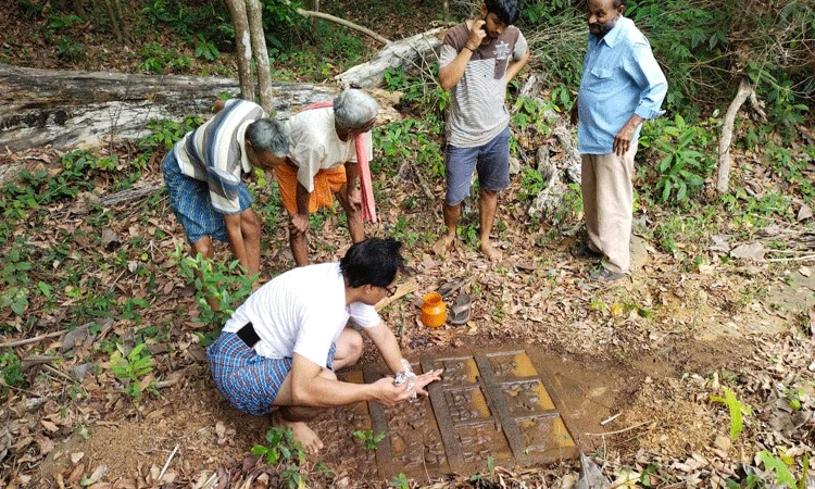ಹೊಸಳ್ಳಿಯಲ್ಲಿ ಹೊಸ ವೀರಗಲ್ಲು ಪತ್ತೆ