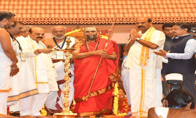ಸಹಬಾಳ್ವೆಗೆ ಮಠಗಳ ಪಾತ್ರ ಅಪಾರ