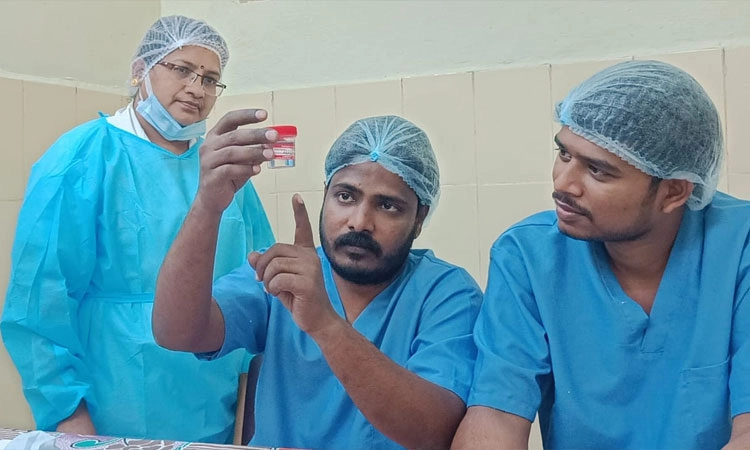 ಯುವಕನ ಕಣ್ಣಿನಲ್ಲಿತ್ತು 3 ಸೆಂಮೀ ಜೀವಂತ ಹುಳ!: ಶಸ್ತ್ರಚಿಕಿತ್ಸೆ ಯಶಸ್ವಿ