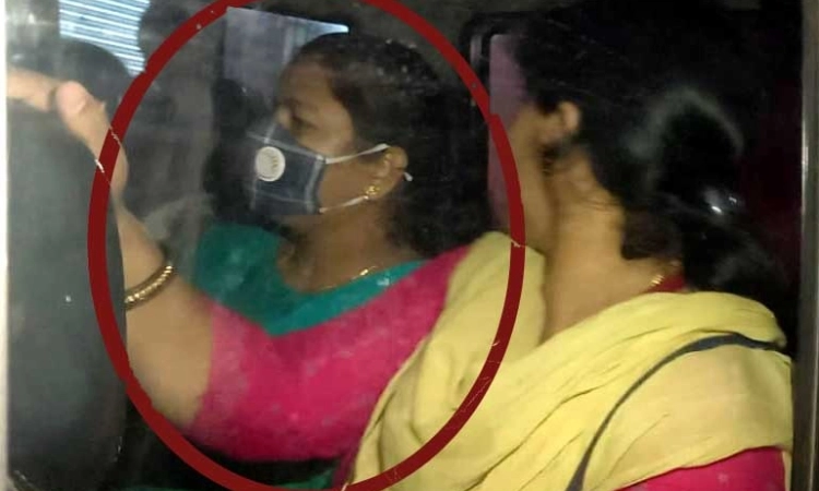 ಅಂಕೋಲಾ : ಲಂಚ ಸ್ವೀಕರಿಸುವ ವೇಳೆ ಎಸಿಬಿ ಬಲೆಗೆ ಬಿದ್ದ ಅಬಕಾರಿ ಅಧಿಕಾರಿ