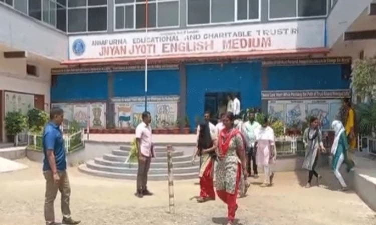 ಬಿಜೆಪಿ ನಾಯಕಿ ಪತಿ ಸೇರಿ 8 ಮಂದಿ ಸೆರೆ