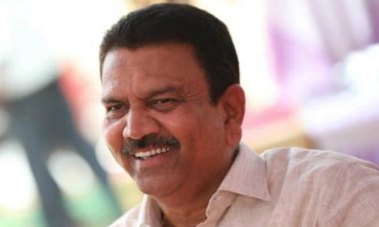 ಯಾವುದೇ ಸ್ವಾಮೀಜಿಗಳು ಬೇಕಾಬಿಟ್ಟಿ ಮಾತನಾಡಬಾರದು: ಸಿ.ಸಿ.ಪಾಟೀಲ್