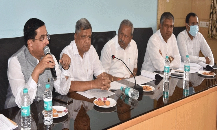 24*7 ನೀರು ಕಾಮಗಾರಿ ಶೀಘ್ರ ಪೂರ್ಣಗೊಳಿಸಿ