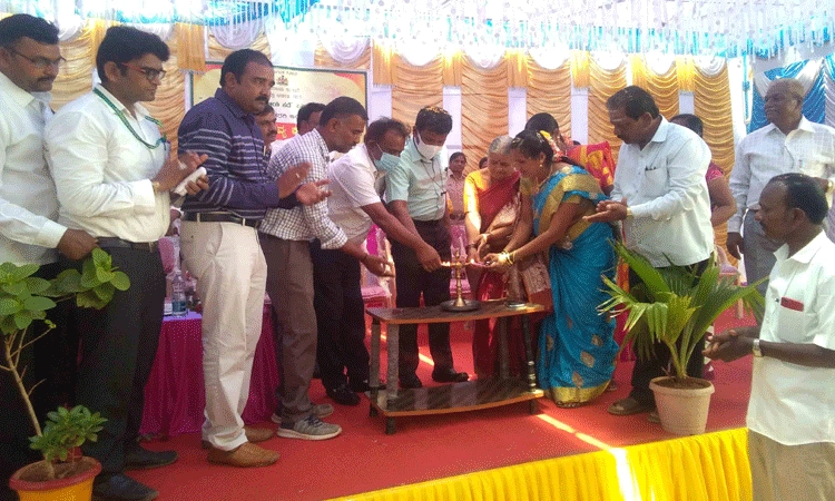 ಜನರ ಸಮಸ್ಯೆ ನಿವಾರಣೆಗೆ ಗ್ರಾಮ ವಾಸ್ತವ್ಯ