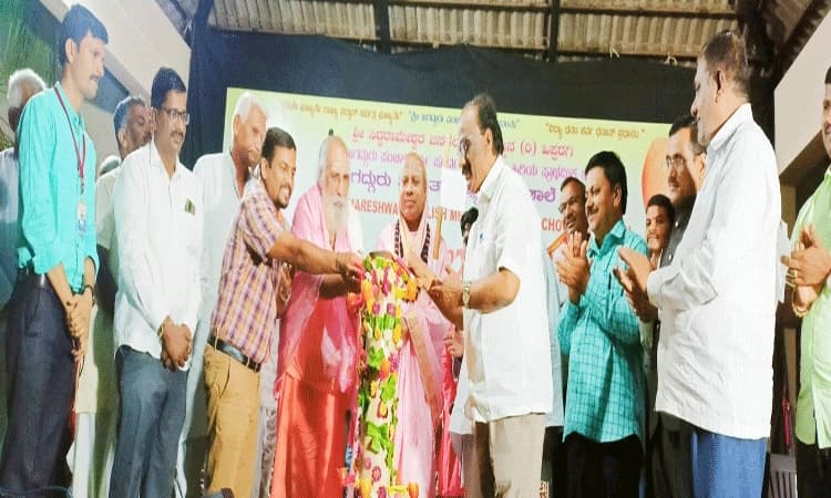 ಮಕಳು ಸದ್ಗುಣಿಗಳಾಗಬೇಕು: ಶ್ರೀ ಶೈಲ ಜಗದ್ಗುರು