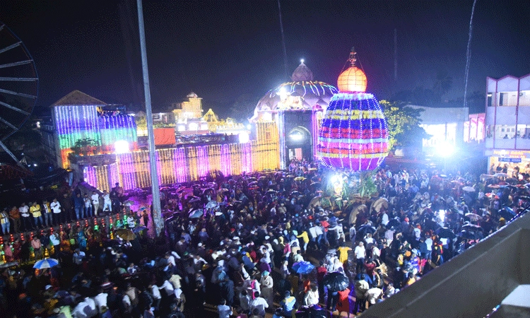 ಜ|ತೋಂಟದಾರ್ಯ ಮಠದ ಮಹಾರಥೋತ್ಸವ
