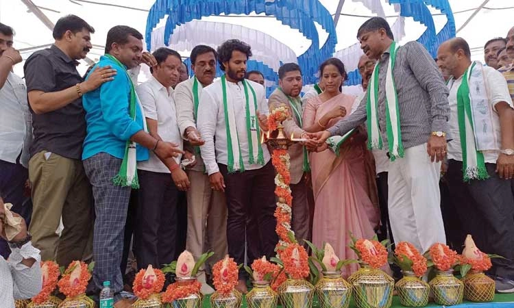 ಕಾಂಗ್ರೆಸ್‌, ಬಿಜೆಪಿಗೆ ನೀರಾವರಿ ಬದ್ಧತೆಯಿಲ್ಲ