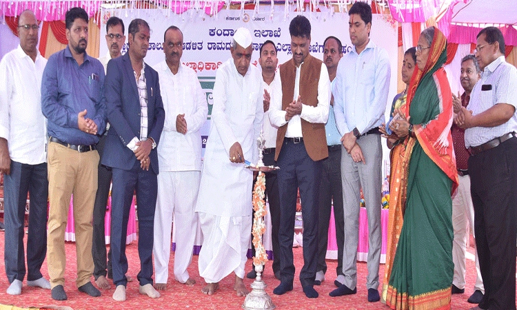 ಸರಕಾರಿ ಸೇವೆ ಜನರ ಮನೆ ಬಾಗಿಲಿಗೆ