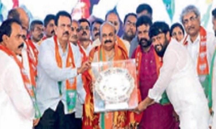 ಸರಕಾರದ ಸಾಧನೆ ಜನರಿಗೆ ತಿಳಿಸಿ ಬಿಜೆಪಿ ಗೆಲ್ಲಿಸಿ: ಬೊಮ್ಮಾಯಿ