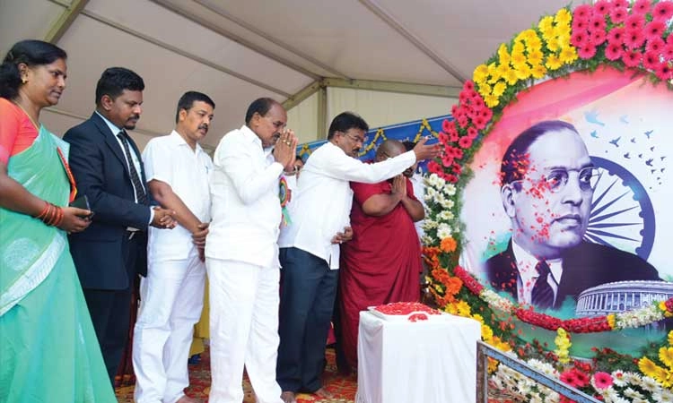 ಸ್ವಾತಂತ್ರ್ಯ, ಸಮಾನತೆ ದೇಶದ ಅಭಿವೃದ್ಧಿಯ ದಿಕ್ಸೂಚಿ