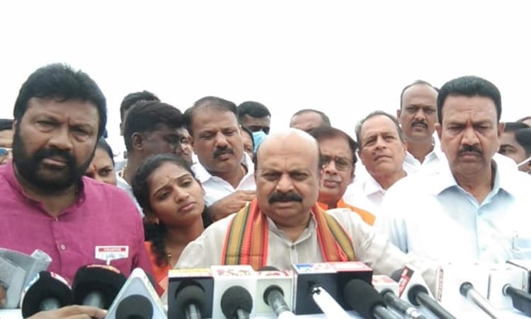 ಈಶ್ವರಪ್ಪ ಬಂಧನ ತನಿಖಾಧಿಕಾರಿಗಳ ವಿವೇಚನೆಗೆ ಬಿಟ್ಟಿದ್ದು: ಸಿಎಂ ಬೊಮ್ಮಾಯಿ