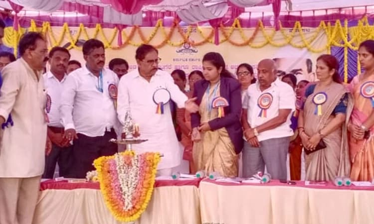 ಡಿಸಿಎಂ ಆದರೂ ದೇವಾಲಯದ ಒಳಗೆ ಪ್ರವೇಶವಿಲ್ಲ: ಡಾ.ಜಿ.ಪರಮೇಶ್ವರ್ ವಿಷಾದ