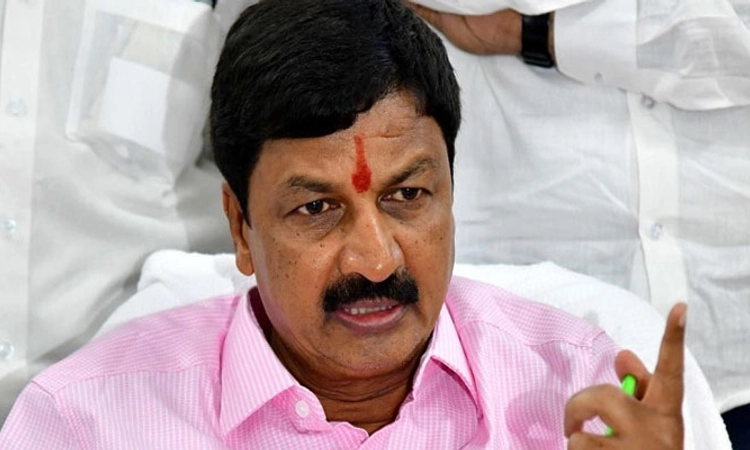 ನನ್ನ ಸಿ.ಡಿ ತಯಾರಿ ಮಾಡಿದ ತಂಡವೇ ಸಂತೋಷ್ ಪ್ರಕರಣದ ಹಿಂದಿದೆ: ರಮೇಶ ಜಾರಕಿಹೊಳಿ ಹೊಸ ಬಾಂಬ್