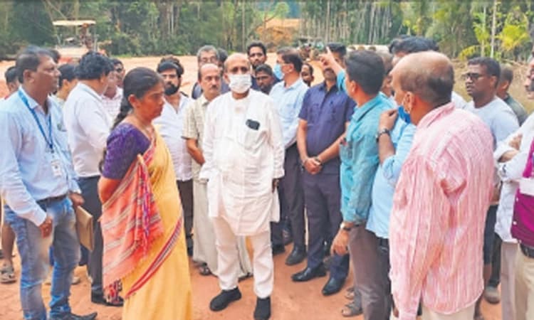 ಪರ್ಕಳ ರಾ. ಹೆ. ಕಾಮಗಾರಿ ಪರಿಶೀಲನೆ
