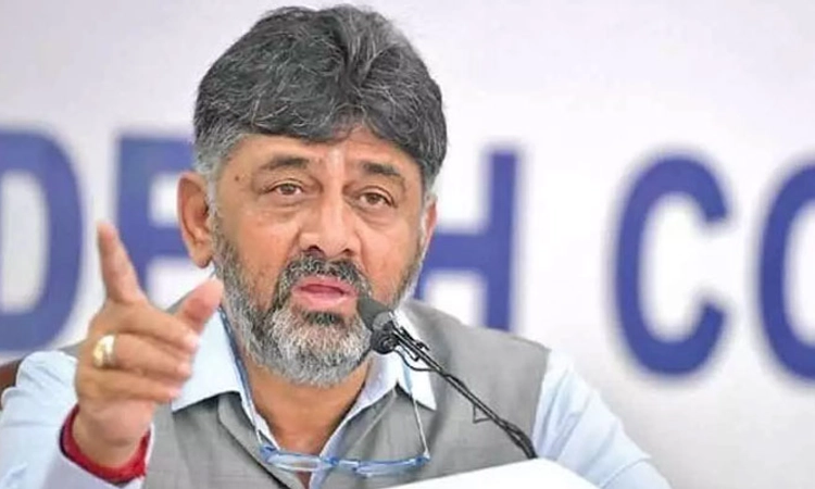 ಶಿವಮೊಗ್ಗ ಹೊತ್ತಿ ಉರಿಯುವಂತೆ ಮಾಡಿದ್ದ ವ್ಯಕ್ತಿಯನ್ನು ಸರ್ಕಾರ ರಕ್ಷಿಸುತ್ತಿದೆ: ಡಿಕೆಶಿ