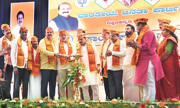 ಕರಾವಳಿಯ ಸಮಗ್ರ ಅಭಿವೃದ್ಧಿಗೆ ಪಣ: ಸಿಎಂ ಬೊಮ್ಮಾಯಿ