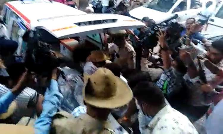 ಗುತ್ತಿಗೆದಾರ ಸಂತೋಷ್ ಮೃತದೇಹ ಶಾಂಭವಿ ಲಾಡ್ಜ್ ನಿಂದ ಮಣಿಪಾಲ ಆಸ್ಪತ್ರೆ ಶವಾಗಾರಕ್ಕೆ ರವಾನೆ