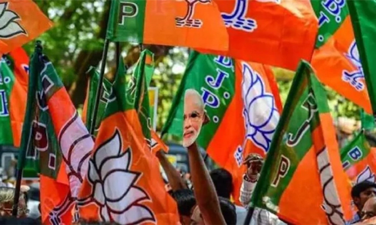 ಉತ್ತರಪ್ರದೇಶ ಪರಿಷತ್ ಚುನಾವಣೆಯಲ್ಲಿ ಬಿಜೆಪಿಗೆ ಭರ್ಜರಿ ಗೆಲುವು, ಆದರೆ ವಾರಣಾಸಿಯಲ್ಲಿ ಸೋಲು