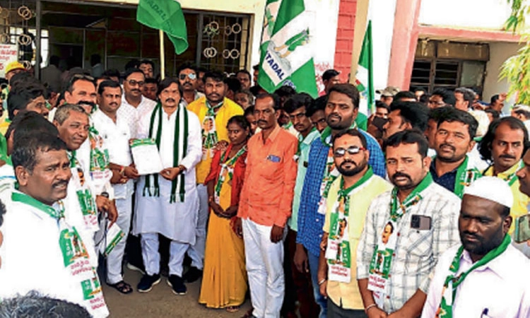 ಬೆಲೆ ಏರಿಕೆ ಖಂಡಿಸಿ ಜೆಡಿಎಸ್‌ ಪ್ರತಿಭಟನೆ