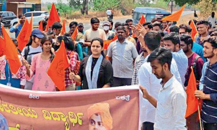 ಕೇಂದ್ರೀಯ ವಿವಿಯಲಿ ವಿದ್ಯಾರ್ಥಿಗಳ ಹೊಡೆದಾಟ