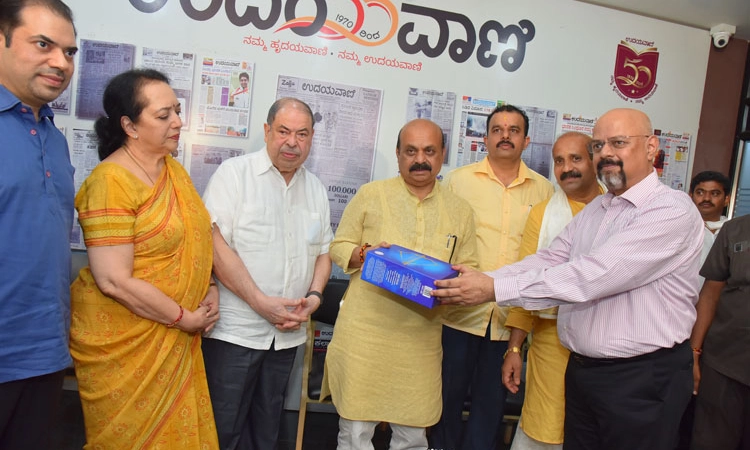 ನವಕರ್ನಾಟಕದ ಉದಯವಾಗಲಿ; ಅಭಿನಂದನೆ ಸ್ವೀಕರಿಸಿ: ಸಿಎಂ ಬೊಮ್ಮಾಯಿ ಹಾರೈಕೆ