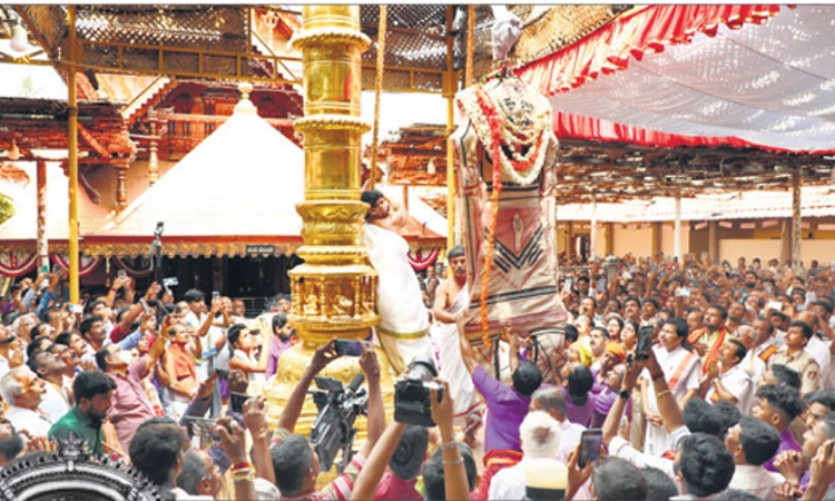 ಪುತ್ತೂರು ದೇಗುಲ: ಜಾತ್ರೆಗೆ ಧ್ವಜಾರೋಹಣ