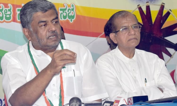 ಸಾಹಿತಿ-ಬುದ್ದಿ ಜೀವಿಗಳ ಪ್ರಾಣಕ್ಕೆ ಕುತ್ತು ಬಂದರೆ ಸರ್ಕಾರ ಹೊಣೆ