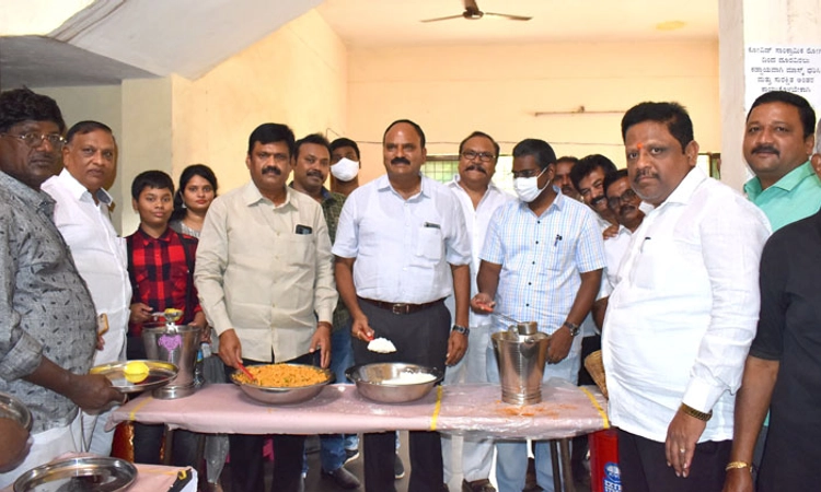 ರೈತಣ್ಣನ ಶುಚಿರುಚಿ ಊಟಕ್ಕೆ ಶ್ಲಾಘನೆ