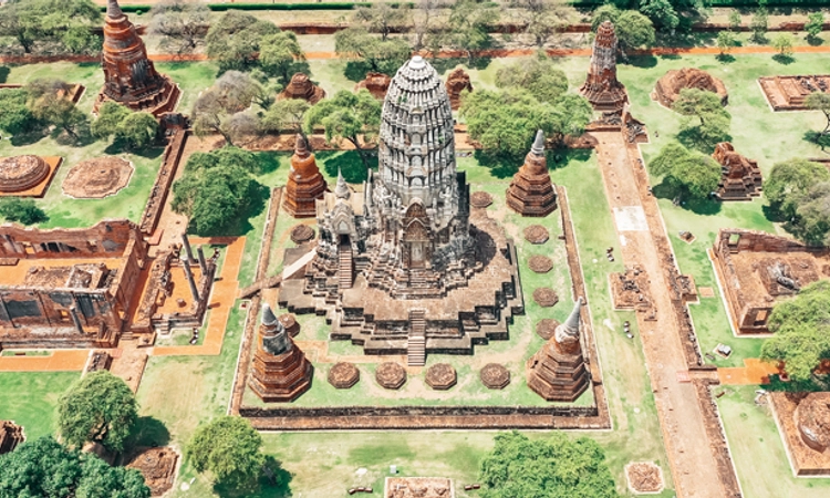 ಸಾಗರದಾಚೆ ಸಹಸ್ರ ರಾಮ : ವಿವಿಧ ದೇಶಗಳ ಕನ್ನಡಿಯೊಳಗೆ ಶ್ರೀರಾಮ