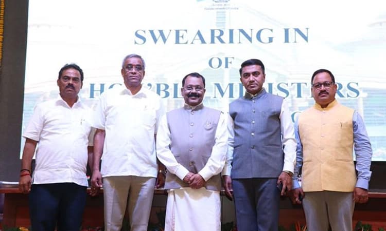 ಗೋವಾ ಸಂಪುಟ ವಿಸ್ತರಣೆ : ವಿರೋಧದ ನಡುವೆಯೂ ಧವಳೀಕರ್ ಗೆ ಸ್ಥಾನ