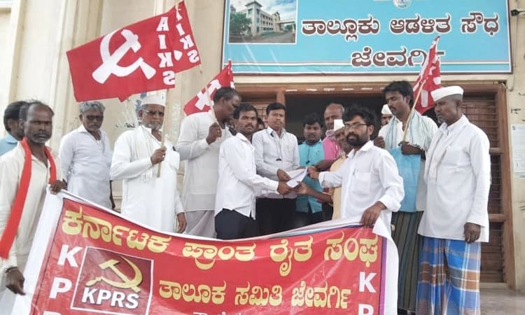 ಖಾತ್ರಿ ಕಾರ್ಮಿಕರಿಗೆ 600ರೂ. ಕೂಲಿ ನೀಡಿ