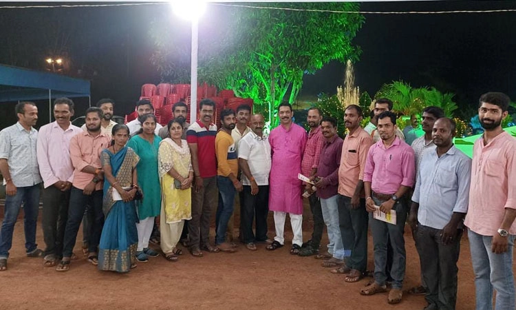 ಏಕಾಏಕಿ ಕೆಲಸದಿಂದ ಕೈಬಿಟ್ಟ ಕೆಎಫ್ ಡಿಸಿ ನೌಕರರ ಮರು ಸೇರ್ಪಡೆಗೆ ಸೂಚಿಸಿದ ಸಂಸದ ನಳಿನ್