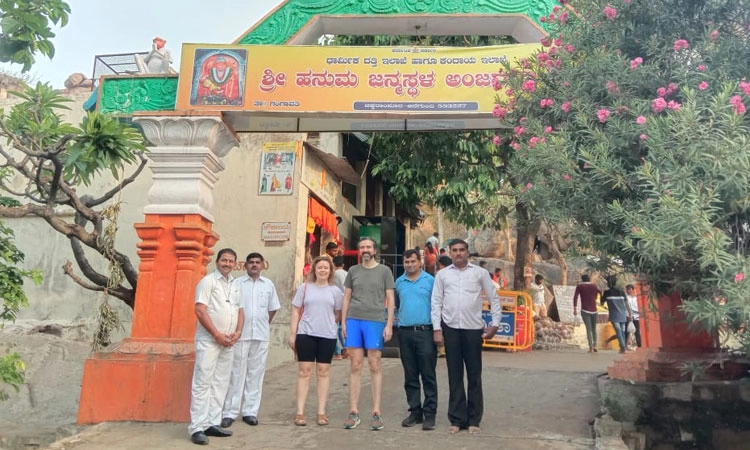 ಅಂಜನಾದ್ರಿ ವಿಶ್ವದ ಆಕರ್ಷಣೀಯ ಪವಿತ್ರ ಕ್ಷೇತ್ರ: ಬ್ರಿಟಿಷ್ ರಾಯಭಾರಿ