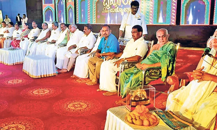 ಮೀನುಗಾರರಿಗೆ ಸದಾ ಸರಕಾರದ ಬೆಂಬಲ: ಉಚ್ಚಿಲ ದೇವಸ್ಥಾನದಲ್ಲಿ ಕೇಂದ್ರ ಸಚಿವೆ ಶೋಭಾ ಕರಂದ್ಲಾಜೆ