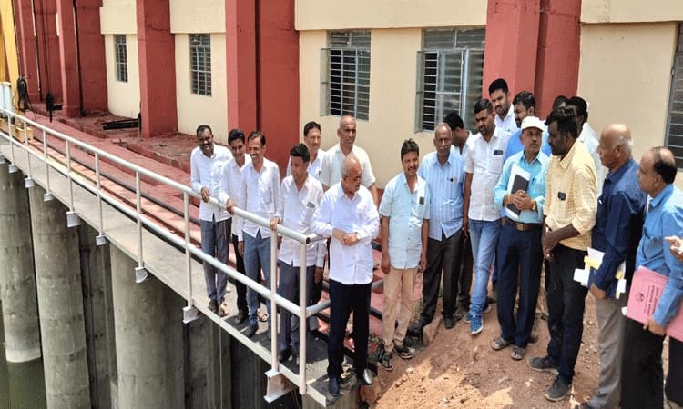 ಏತ ನೀರಾವರಿ ಶೀಘ್ರ ಪೂರ್ಣಗೊಳಿಸಿ