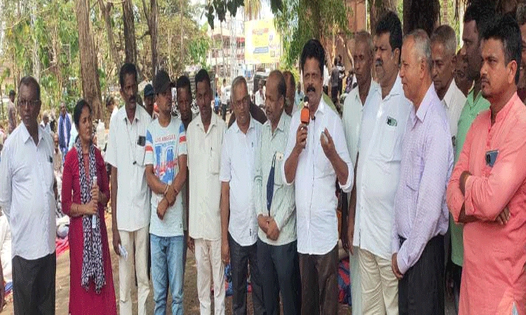 15ನೇ ದಿನಕ್ಕೆ ಕಾಲಿಟ್ಟ ಮೊಗೇರರ ಪ್ರತಿಭಟನೆ