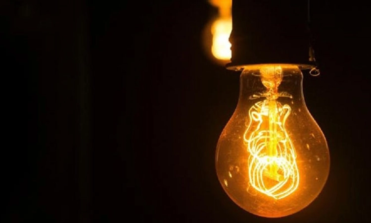 ಸ್ವಾತಂತ್ರ್ಯ ಸಿಕ್ಕಿ 75 ವರ್ಷದ ಬಳಿಕ ಮೊದಲ ಬಾರಿಗೆ ವಿದ್ಯುತ್ ಸಂಪರ್ಕ ಪಡೆದ ಹಳ್ಳಿ!