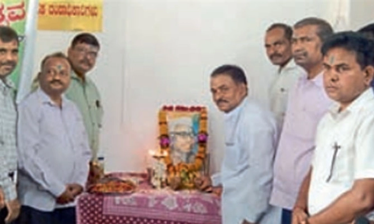 ದಲಿತರ ಅಭಿವೃದ್ಧಿಗೆ ಸಹಕಾರ ನೀಡಿ