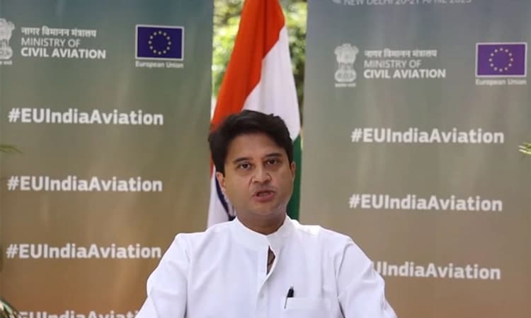 2025 ರ ವೇಳೆಗೆ 121 airports ಕಾರ್ಬನ್ ನ್ಯೂಟ್ರಲ್ ಮಾಡಲಾಗುವುದು: ಸಿಂಧಿಯಾ