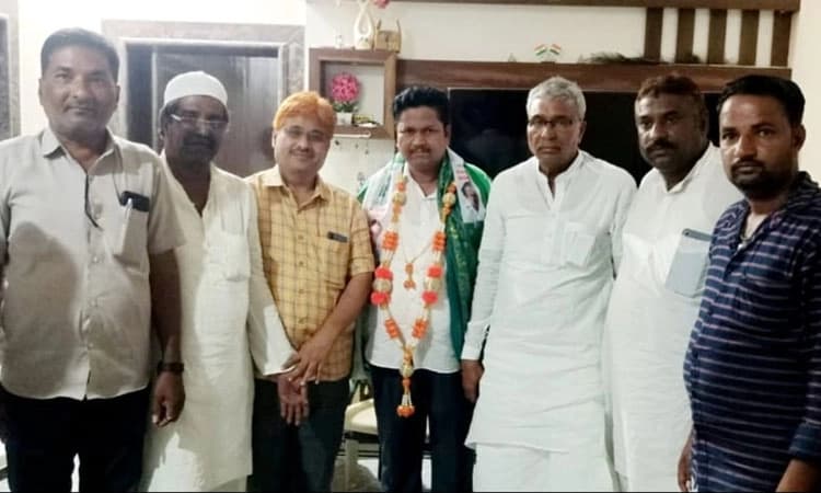 Shahapura: ಕಾಂಗ್ರೆಸ್ ಮುಖಂಡ  ಜೆಡಿಎಸ್ ಸೇರ್ಪಡೆ