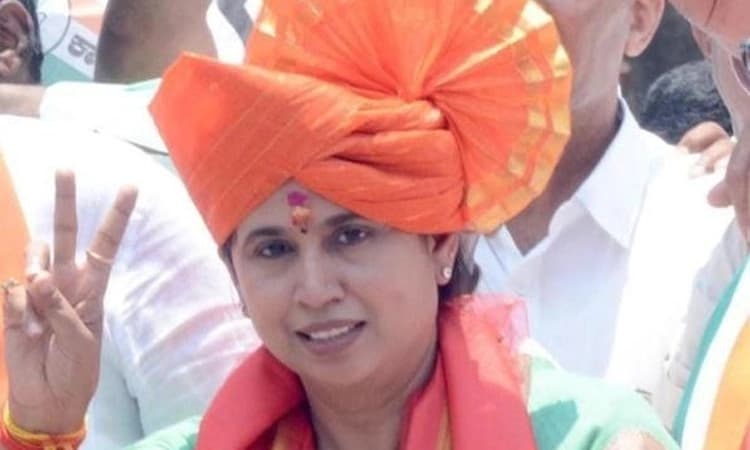 Lakshmi Hebbalkar ; ಕೋಟಿ ಒಡತಿ ಲಕ್ಷ್ಮೀ ಹೆಬ್ಬಾಳಕರಗೂ ಸಾಲದ ಹೊರೆ