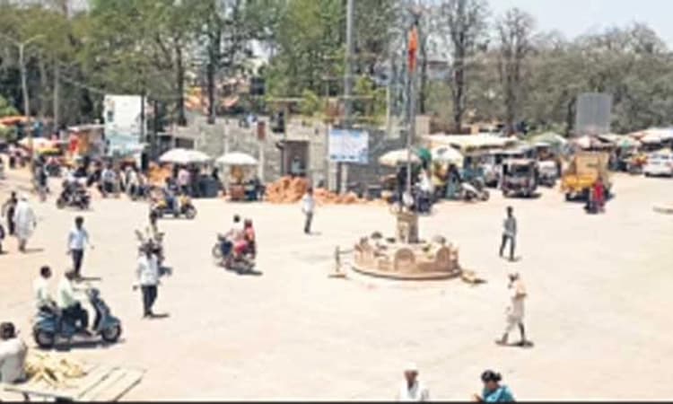 ಚುನಾವಣಾ ನೀತಿ ಸಂಹಿತೆ ಜಾರಿ;ಗಜೇಂದ್ರಗಡದಲ್ಲಿ ಮಾಯವಾದ ಬ್ಯಾನರ್‌