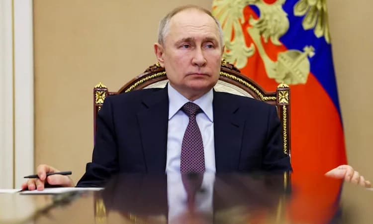 Putin ಬಲಗೈ, ಬಲಗಾಲಿನ ಸಂವೇದನೆ ಕಳೆದುಕೊಳ್ಳುತ್ತಿದ್ದಾರೆ, ದೃಷ್ಟಿ ಮಂದವಾಗುತ್ತಿದೆ: ವರದಿ