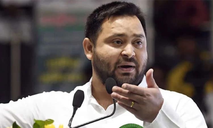 ಉದ್ಯೋಗಕ್ಕಾಗಿ ಭೂ ಹಗರಣ ಪ್ರಕರಣ; ಇಡಿ ಮುಂದೆ ಹಾಜರಾದ Tejashwi Yadav