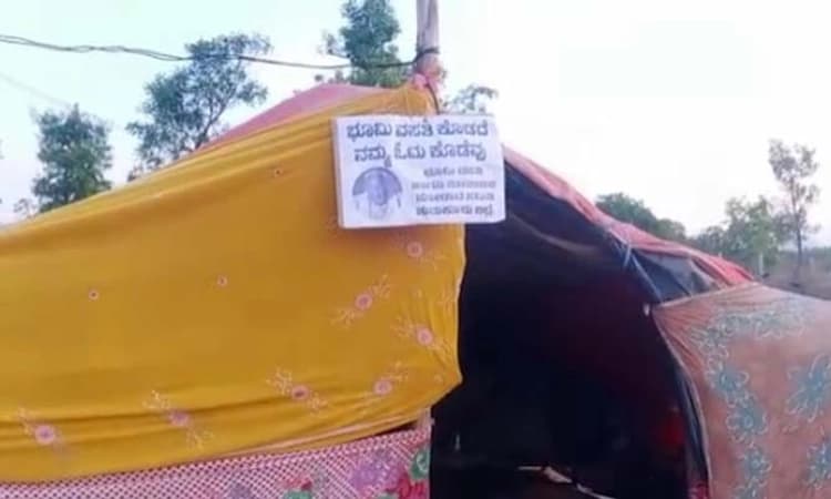 Koratagere News: ಭೂಮಿ ವಸತಿ ಕೊಡದೆ ನಮ್ಮ ಓಟು ಕೊಡೆವು… ಅಲೆಮಾರಿ ಕುಟುಂಬಗಳಿಂದ ಘೋಷಣೆ