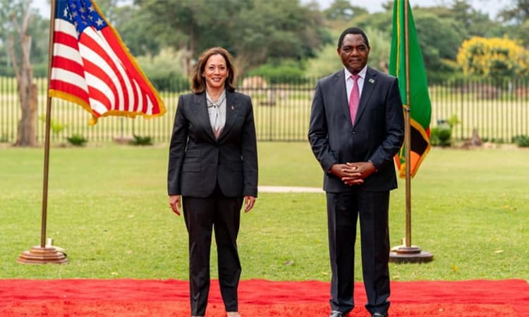 ಜಾಂಬಿಯದ ಅಜ್ಜನ ಮನೆ ಹುಡುಕಿಕೊಂಡು ಹೋದ ಕಮಲಾ ಹ್ಯಾರಿಸ್‌