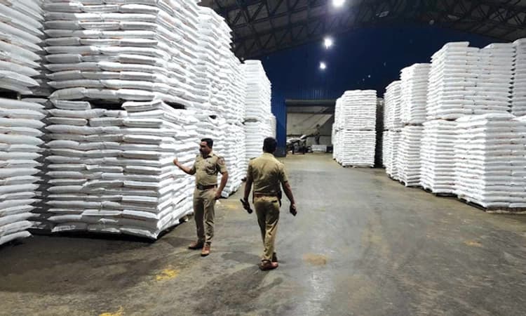 ಚುನಾವಣೆ ಚಟುವಟಿಕೆ ಬಿರುಸು: ಪೊಲೀಸರ ತಪಾಸಣೆ ಕಾರ್ಯ ಚುರುಕು